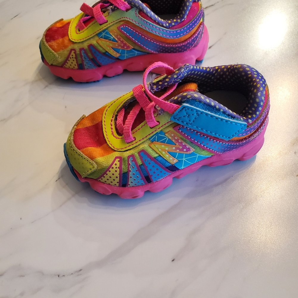 NEW BALANCE Colorful Sneakers Little Girls Size 4
